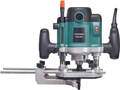 Вертикальный фрезер Favourite FER-2200 Вертикальный фрезер Favourite FER-2200
